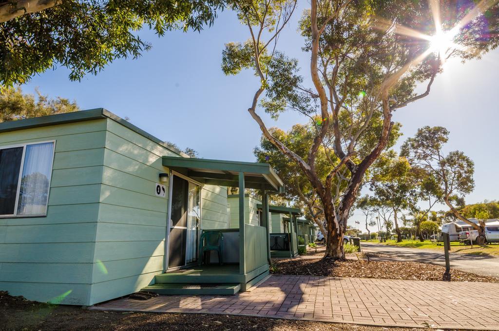 Lake Albert Caravan Park Hotel Meningie Kültér fotó
