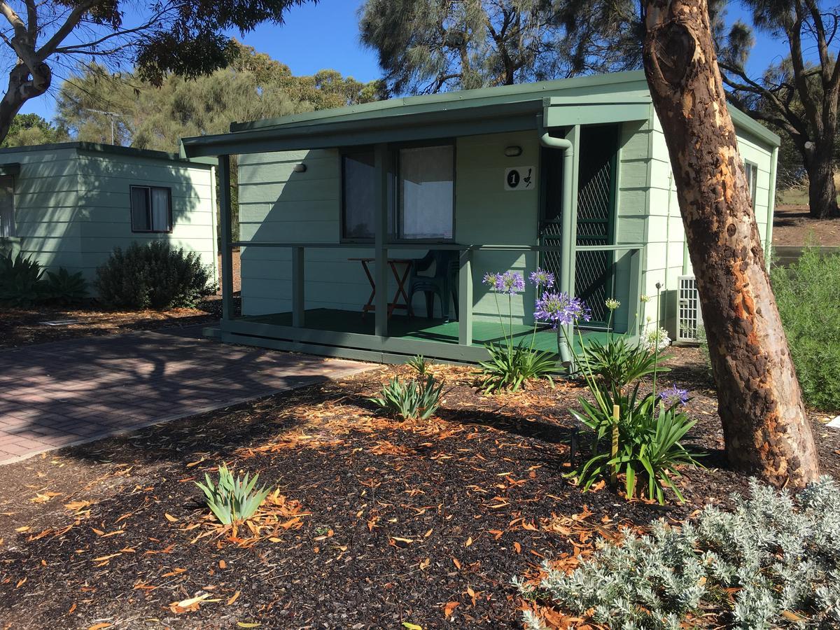 Lake Albert Caravan Park Hotel Meningie Kültér fotó