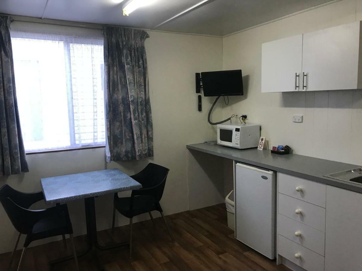 Lake Albert Caravan Park Hotel Meningie Kültér fotó